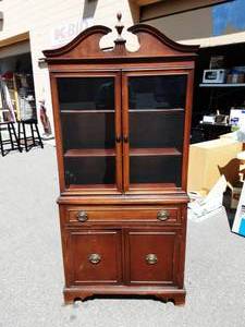 China Hutch (1-Piece) 34x75x14 D