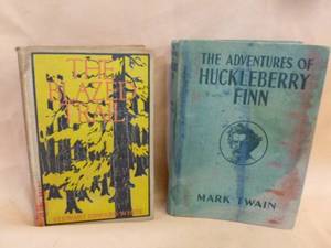 lot 31 image: Antique Books