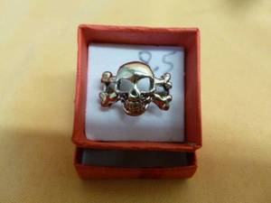 lot 51 image: Mens Ring