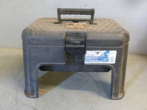 lot 60 image: Stepstool Toolbox