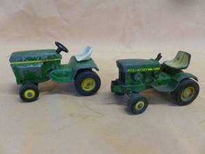 lot 72 image: Vintage Ertl