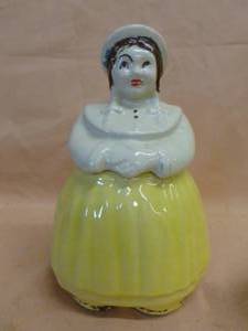 lot 134 image: Vintage Cookie Jar