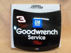lot 192 image: Dale Earnhardt Collectible
