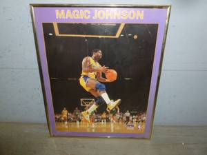 lot 206 image: Collectible