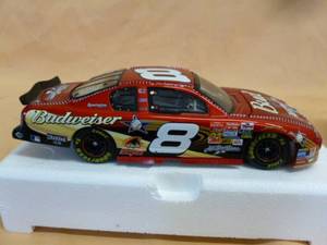 lot 275 image: Die Cast Metal Race Car