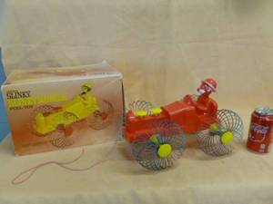 lot 292 image: Vintage Slinky Tractor