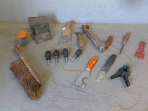lot 297 image: Tools
