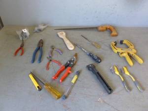 lot 298 image: Tools