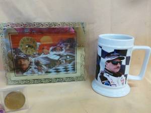 lot 344 image: Dale Earnhardt Collectibles
