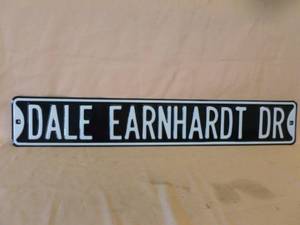 lot 373 image: Metal Sign
