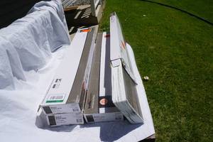 lot 25 image: 144 Square Feet Traffic Master Self Stick Vinyl Flooring Planks