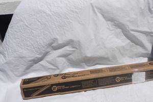 lot 47 image: Lithonia Lighting 2 LED Strip Light & Track Light Head