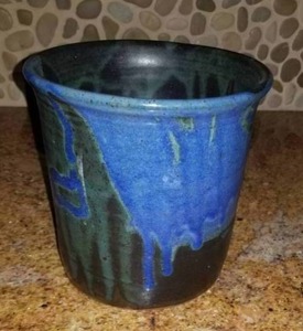 lot 63 image: Evla Pottery Studio Ceramic Vase