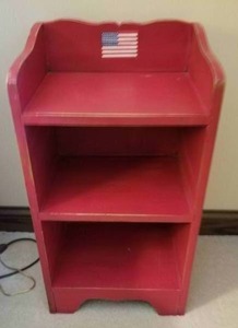 lot 17 image: Cottage Chic Red Side Table