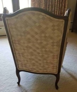 lot 21 image: Gray Multi-Check Arm Chair