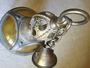 lot 23 image: Vintage Amber Glass Mediterranean Chandelier