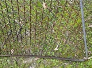 lot 90 image: Iron Garden Fencing Panel, Lot 6 59h x 90w