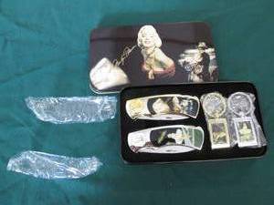 lot 135 image: Marilyn Monroe Collectable Knives &...