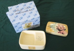 lot 137 image: Marilyn Monroe Collectable Ceramic ...