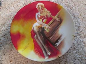 lot 25 image: Marilyn Monroe (The Bradford Exchan...