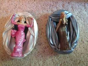 lot 102 image: Marilyn Monroe (2) Collector Wall H...