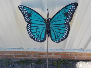 lot 52 image: Metal Butterfly on Stand 36 tall...