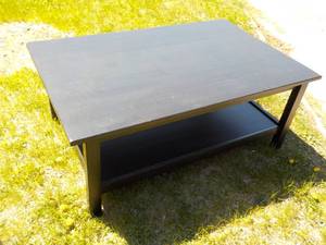 lot 60 image: Coffee Table 29 46 x 17...