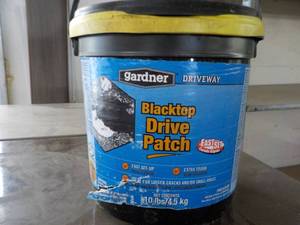 lot 65 image: Gardner Black Top Drive Patch 10 lb...