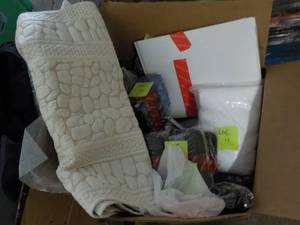 lot 73 image: Lot of Unclaimed Merchandise...
