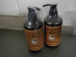 lot 85 image: 1 Bottle each Argan Diabella Shampo...