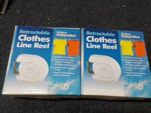 lot 113 image: Lot of 2 Retractable Clothes Line R...