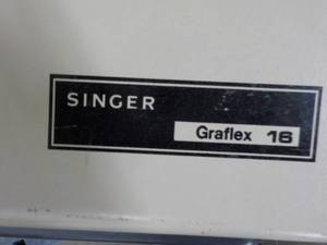 lot 159 image: Singer Graflex 15...