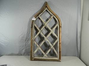 lot 29 image: New Super Cool Handmade Window Decoration
