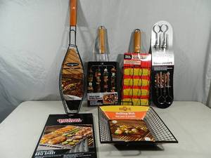 lot 65 image: New BBQ Items