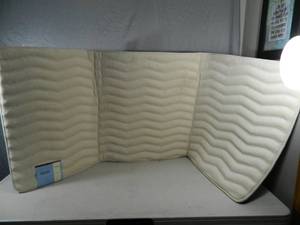 lot 97 image: New Huge Memory Foam Bath Mat with Non Skid Back