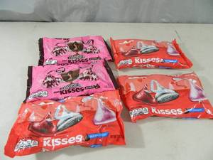lot 144 image: 5 New Bags of Hershey Kisses
