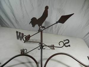 lot 15A image: New Rooster Weathervane Sheperds Hook