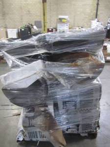 lot 305 image: WHOLESALE MIXED PALLET OF Char-Griller Dual Function 1280 sq. in. 3-Burner Gas and Charcoal Grills in Black