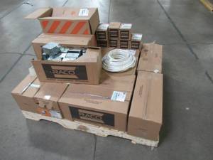 lot 107 image: WHOLESALE MIXED PALLET OF MISCELLANEOUS ELECTRICAL BOXES, 15 AMP OUTLETS AND MORE