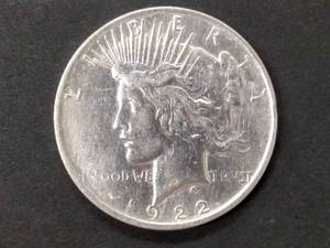 1922 D Peace Silver Dollar...