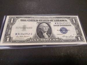 1935 E Uncirculated One Dollar Silv...