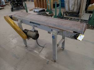 lot 19 image: Johnson 70 x 12 Power Conveyor, 3...