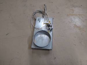 lot 190 image: Quick Fit 10 Pneumatic Valve...