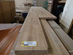 lot 90 image: Solid Maple Butch Block Top, 135 x...