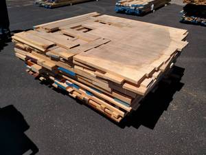 lot 125 image: Asstd Red Oak Drops...