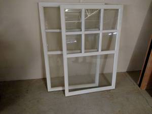 lot 252 image: (2) Windows, 31x48...