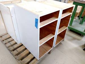lot 298 image: (2) Cabinets, 16x22.5x31...