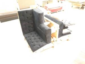 lot 332 image: Asstd Booths & Parts...