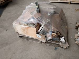 lot 368 image: Asstd Drawer Slides...
