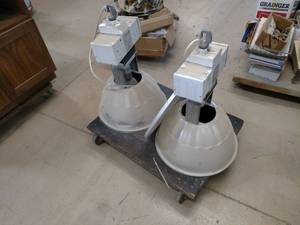 lot 419 image: (2) Cooper High Bay Lights, 400 Wat...